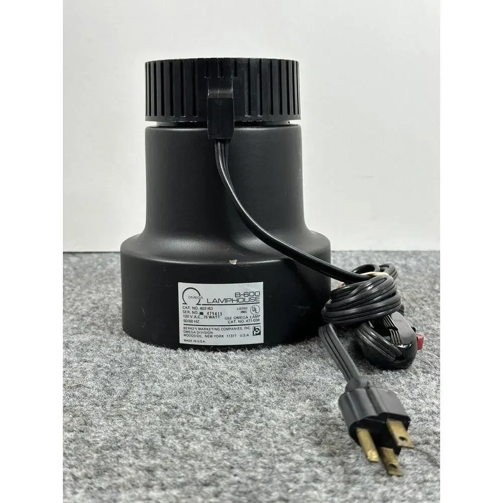 Omega B-600‎ Lamphouse for Photo Enlarger Made In USA No Bulb Lamp Light